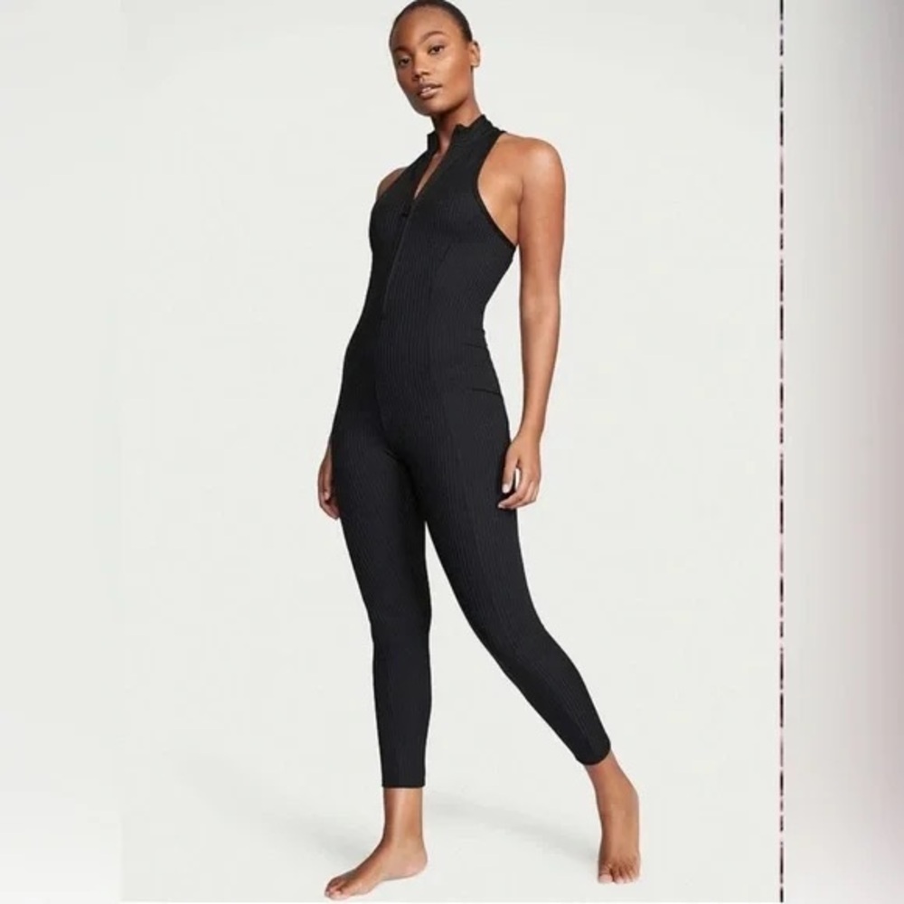 Victoria’s Secret black full length racerback ribbed jumpsuit size Medium